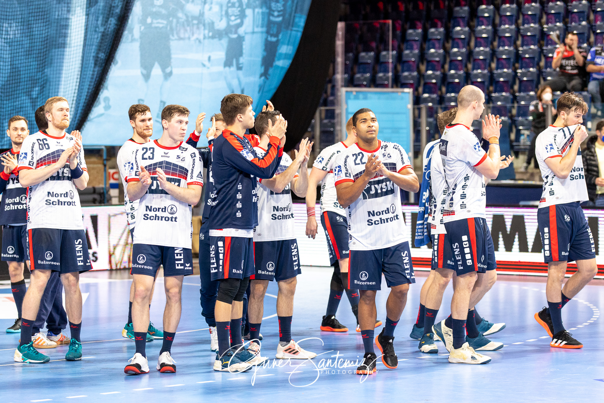 HC Erlangen vs. SG Flensburg-Handewitt - Handball - Bundesliga -