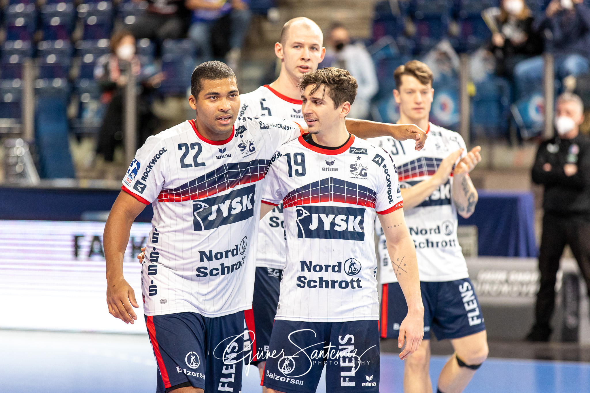 HC Erlangen vs. SG Flensburg-Handewitt - Handball - Bundesliga -