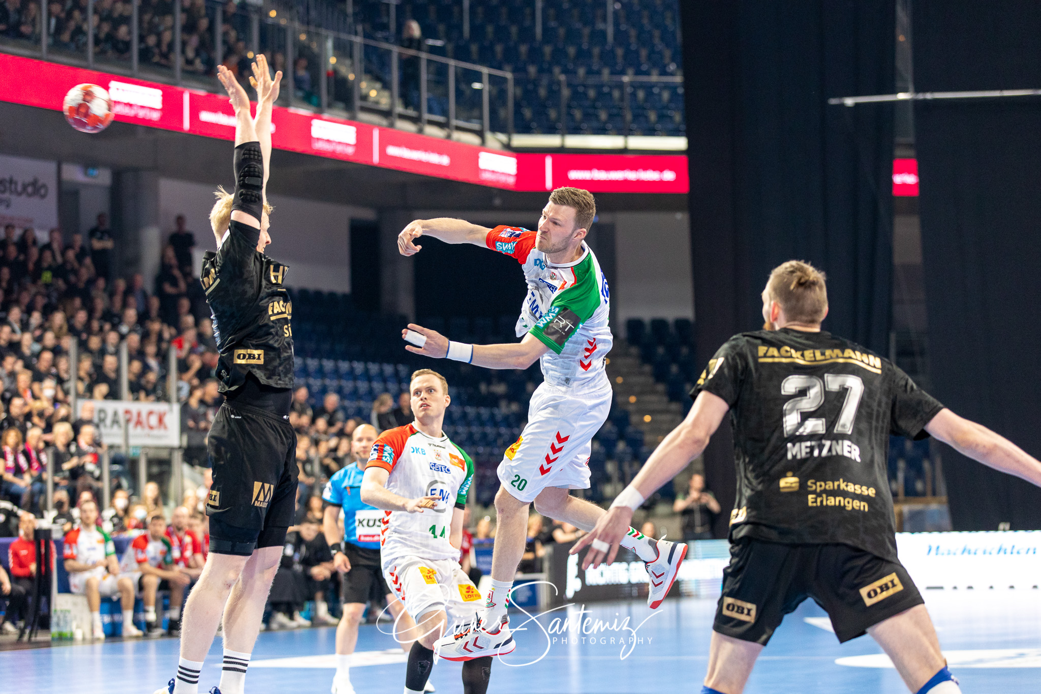 HC Erlangen vs. SC Magdeburg - Handball - Bundesliga - 29. Spiel