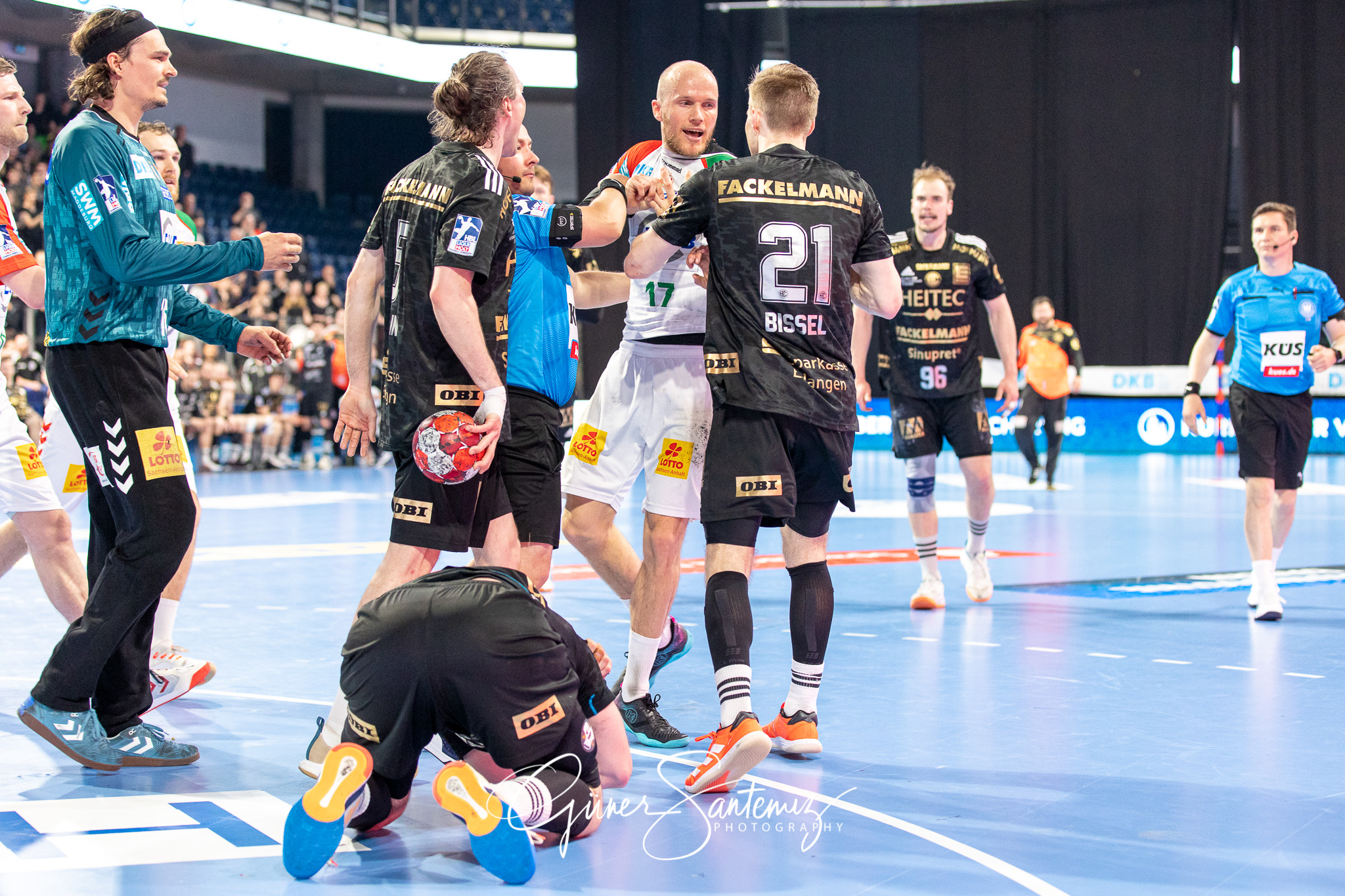 HC Erlangen vs. SC Magdeburg - Handball - Bundesliga - 29. Spiel