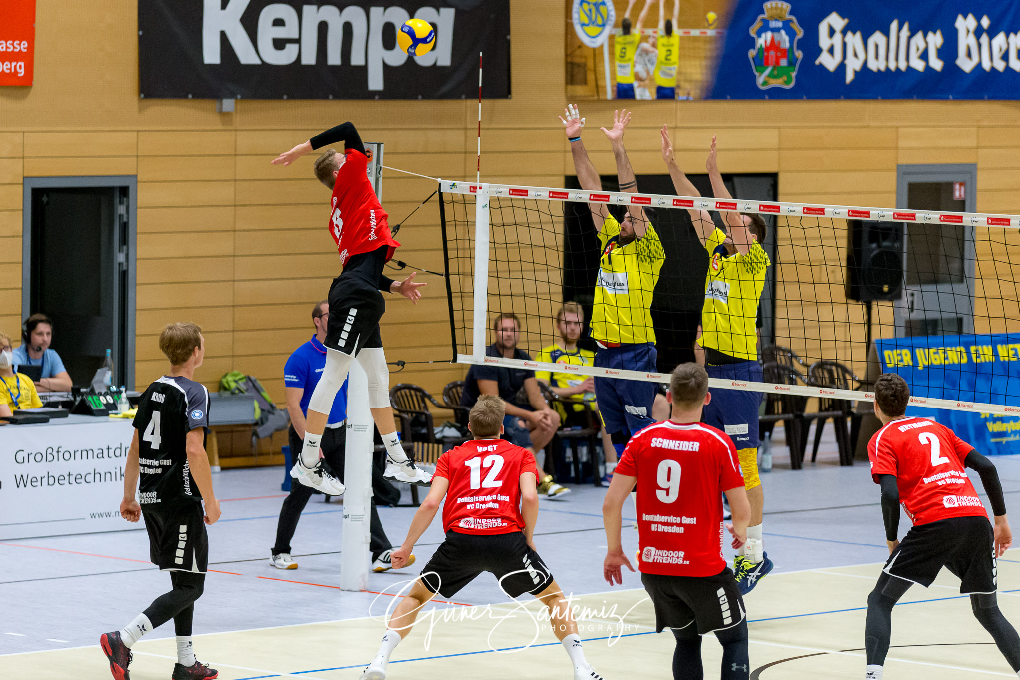SV Schwaig - Dentalservice Gust VC Dresden