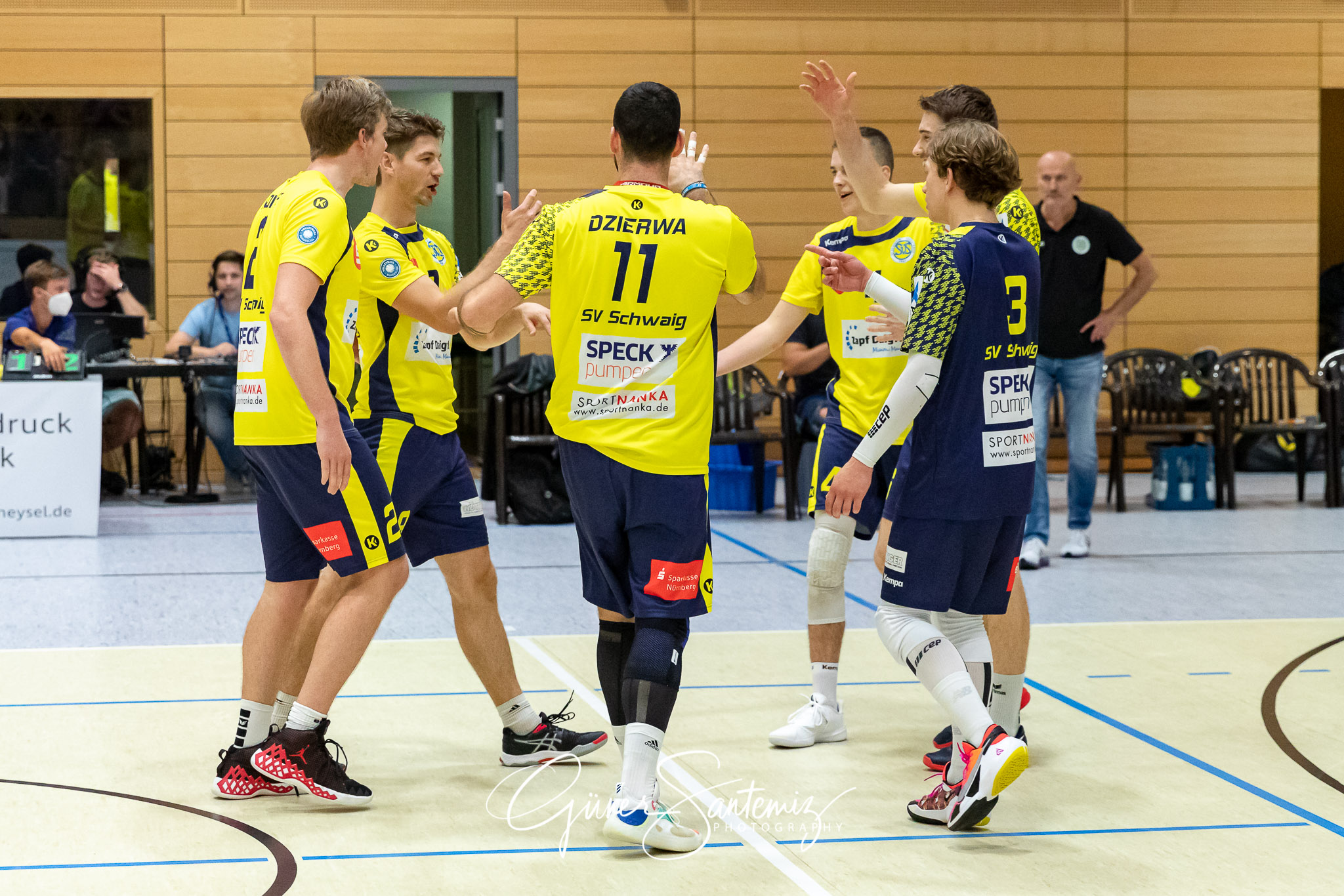 SV Schwaig - Dentalservice Gust VC Dresden