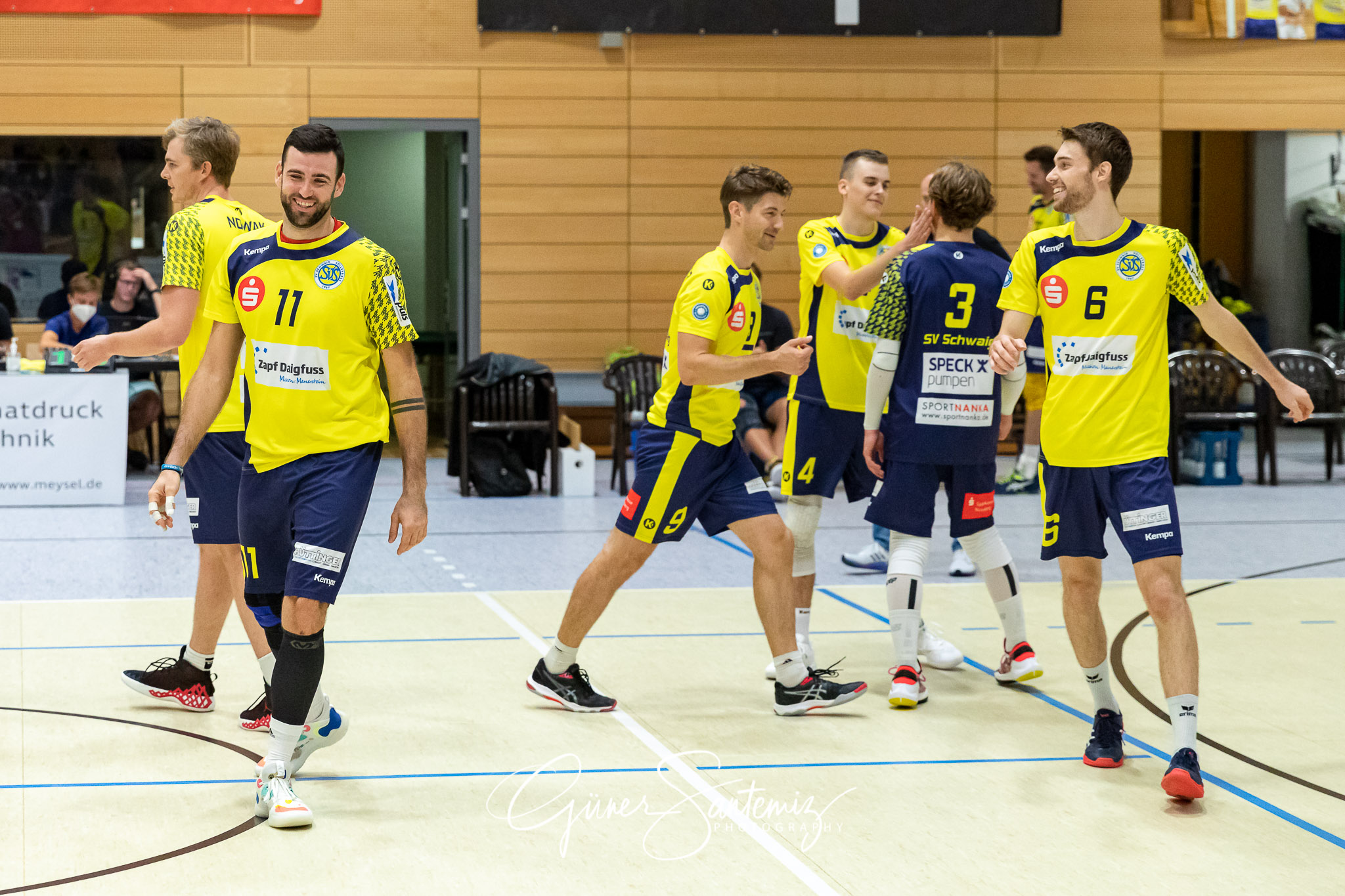 SV Schwaig - Dentalservice Gust VC Dresden