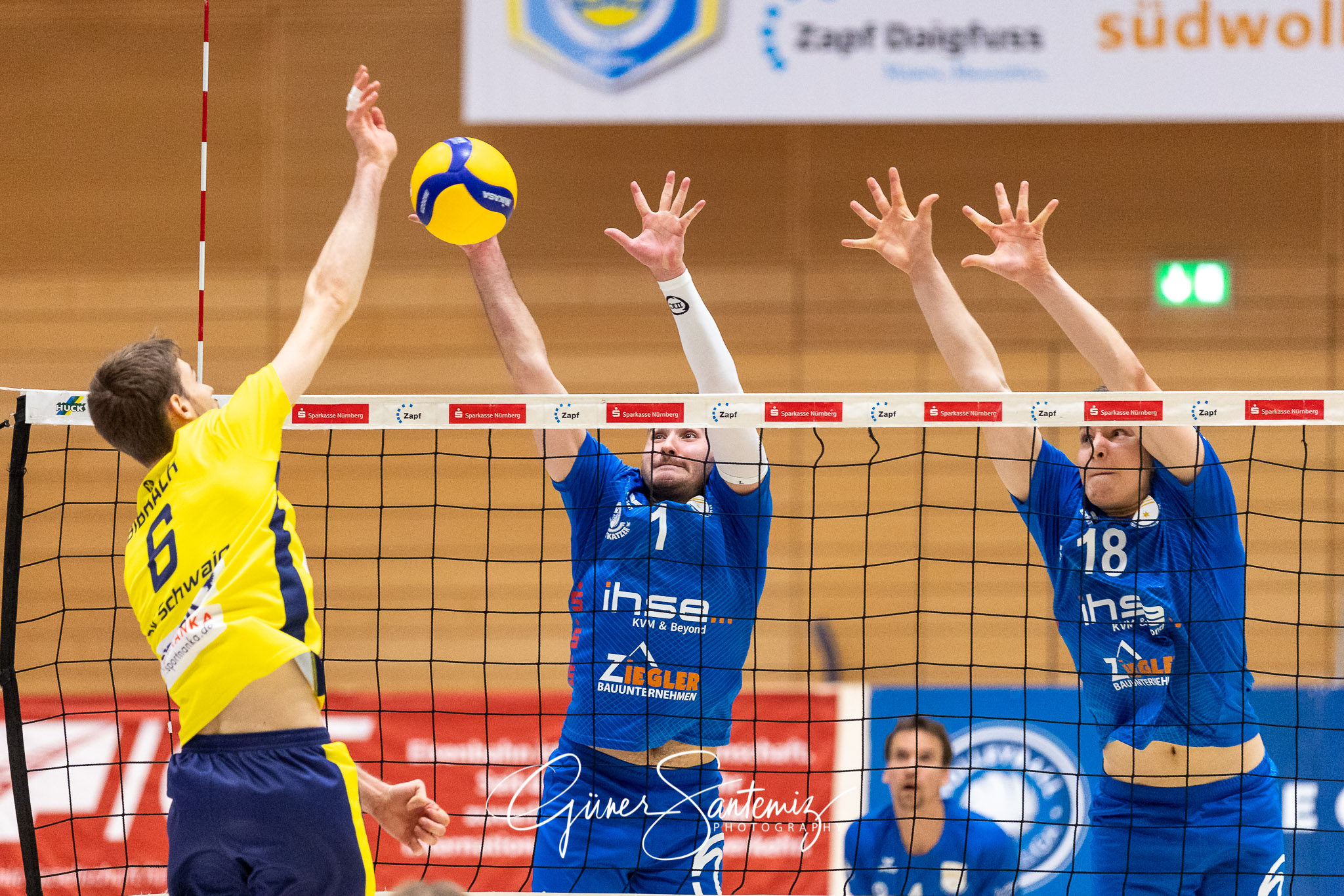 SV Schwaig - TSV Mimmenhausen, Volleyball, 2. Bundesliga Sued, 8. Spieltag, Saison 2021/2022, 20.11.2021