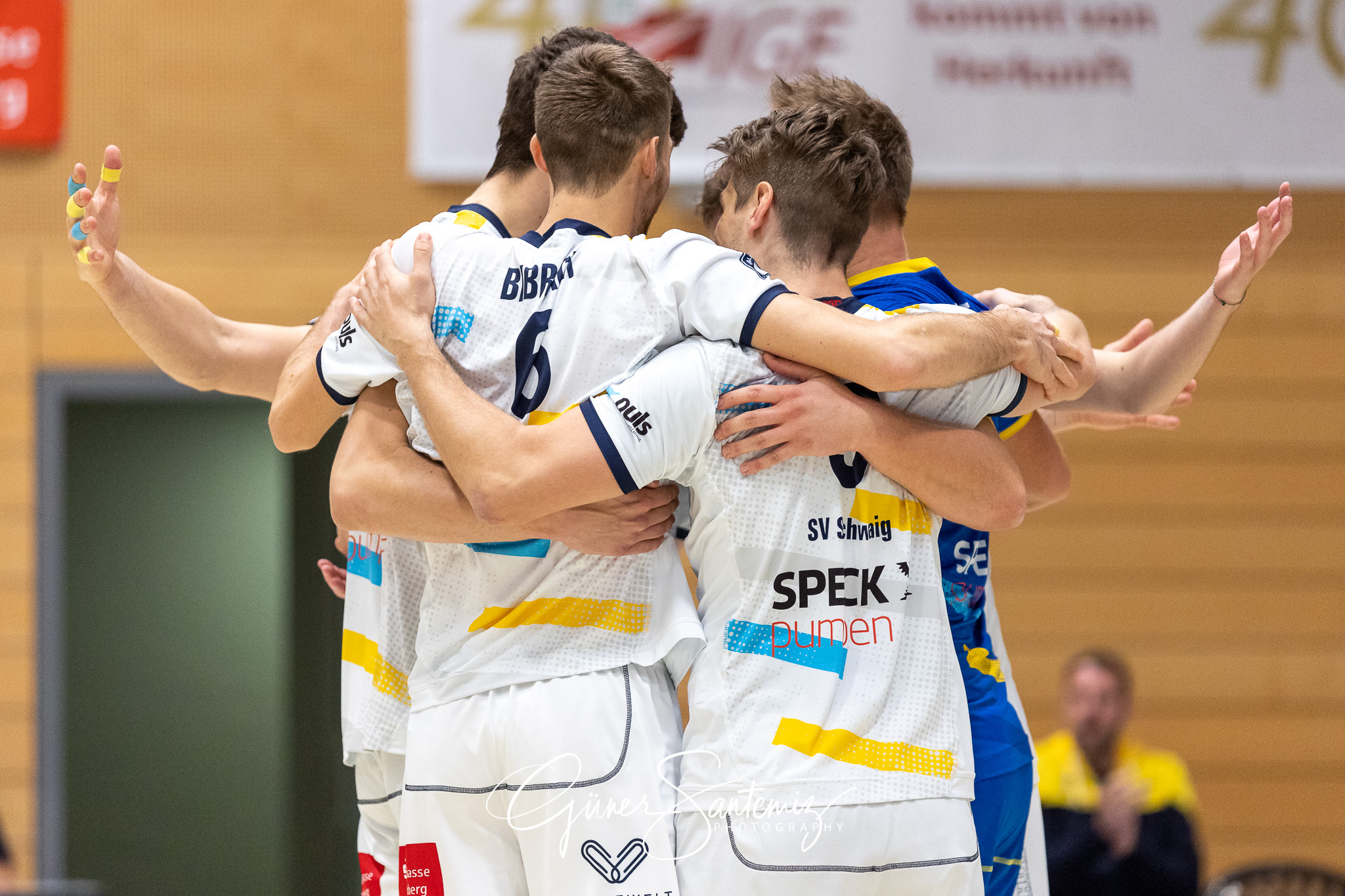 SV Schwaig - TSV Haching Muenchen - Volleyball - DVV-Pokal - Ach