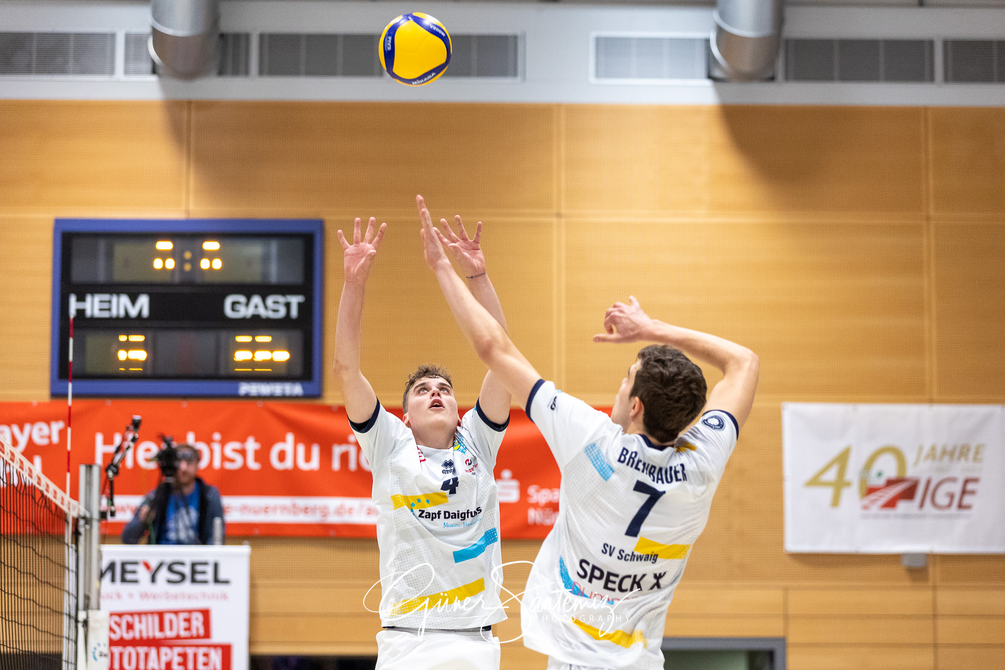 SV Schwaig - TSV Haching Muenchen - Volleyball - DVV-Pokal - Ach