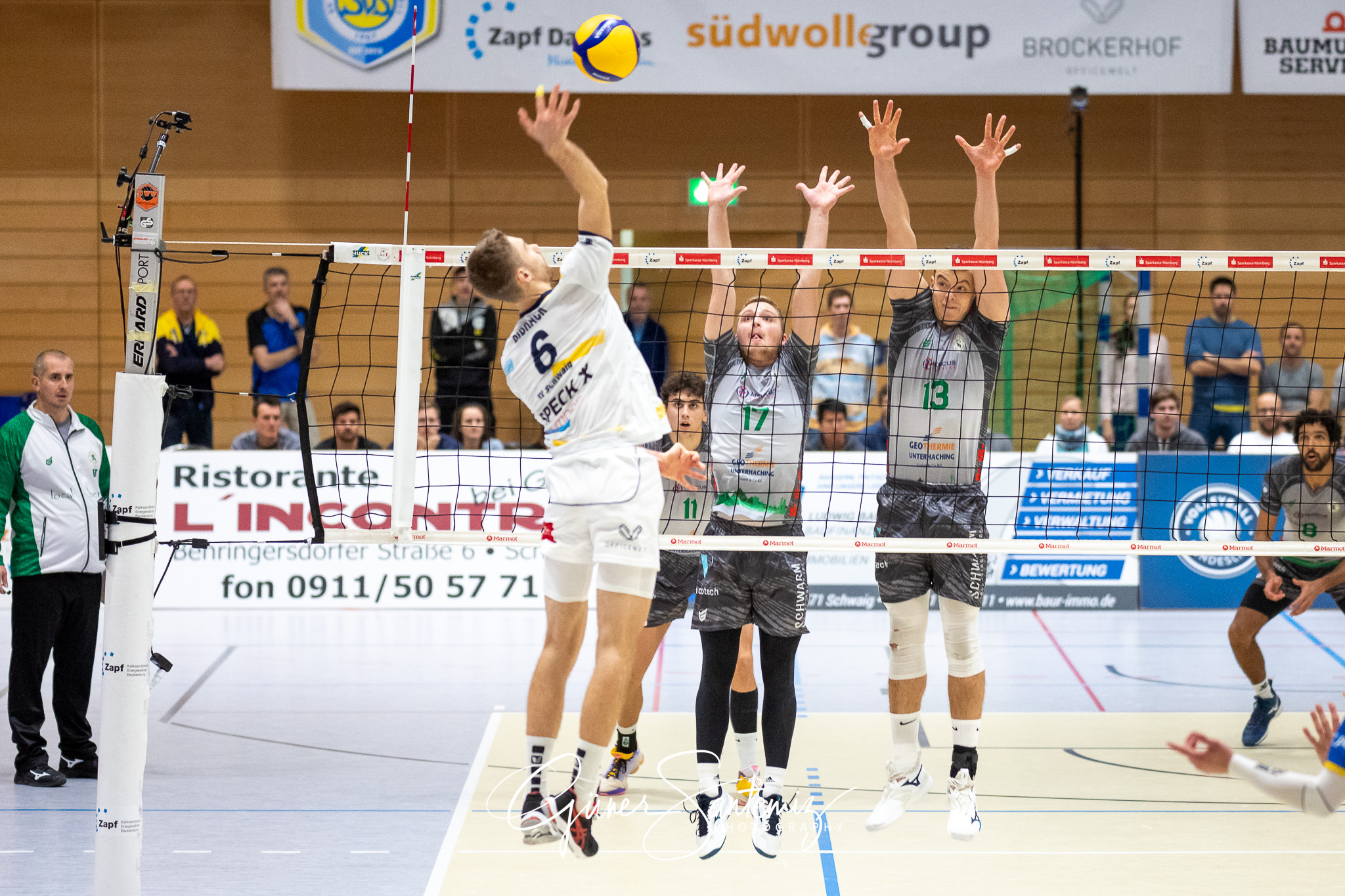 SV Schwaig - TSV Haching Muenchen - Volleyball - DVV-Pokal - Ach