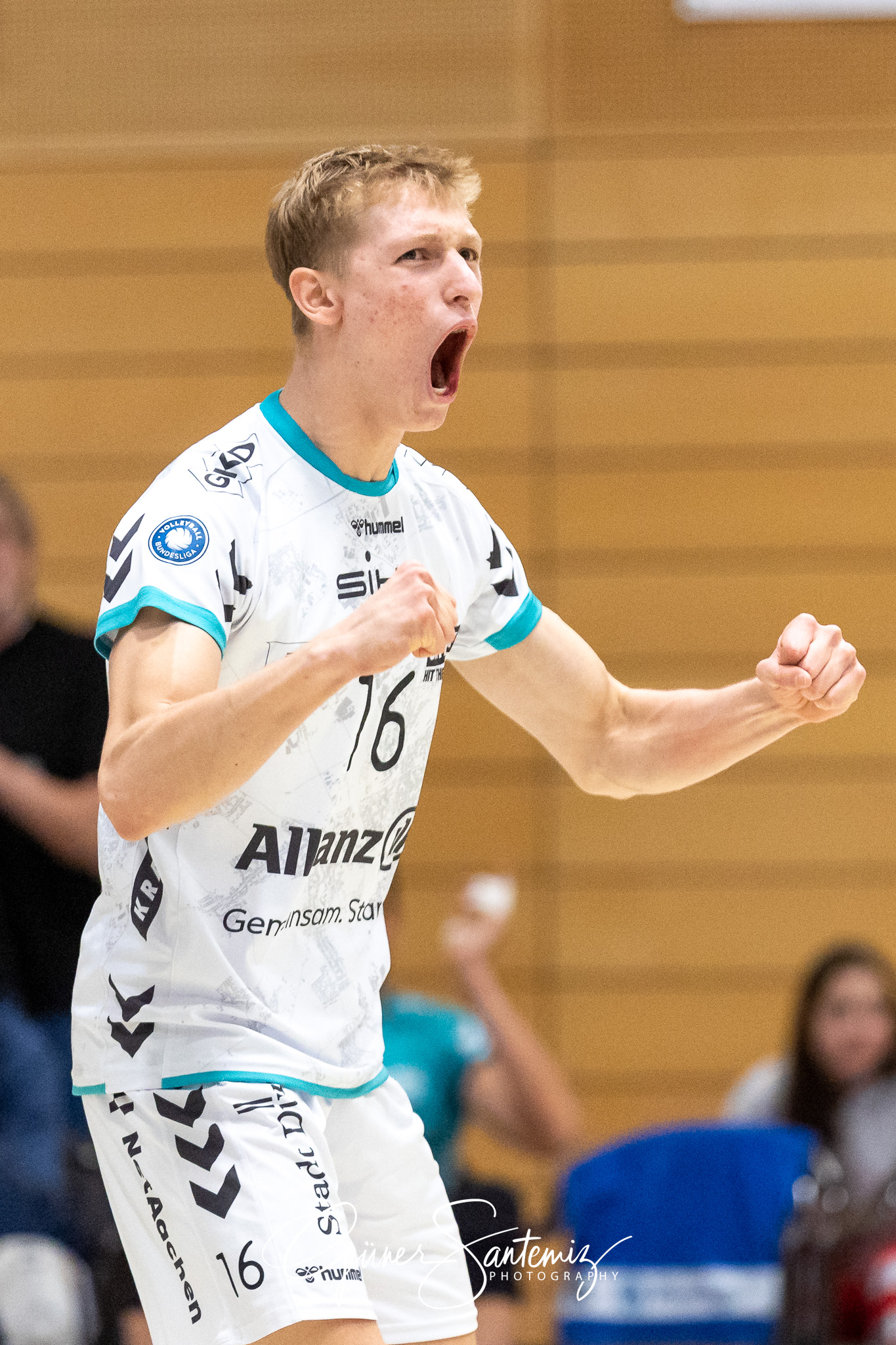 SV Schwaig vs. SWD powervolleys Dueren - Volleyball - DVV-Pokal