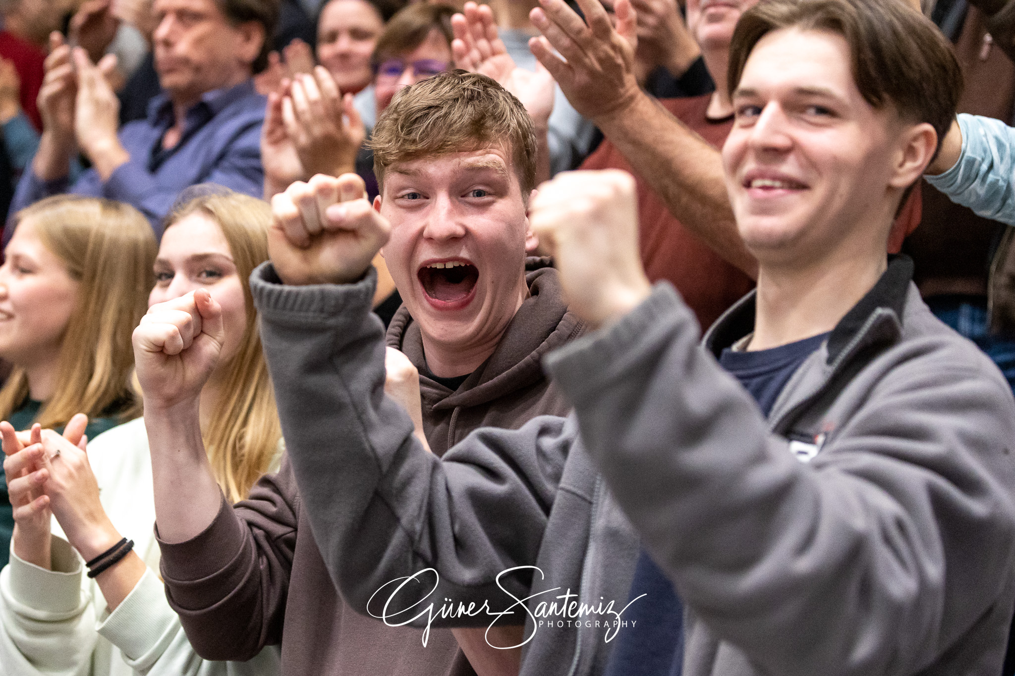 SV Schwaig vs. SWD powervolleys Dueren - Volleyball - DVV-Pokal