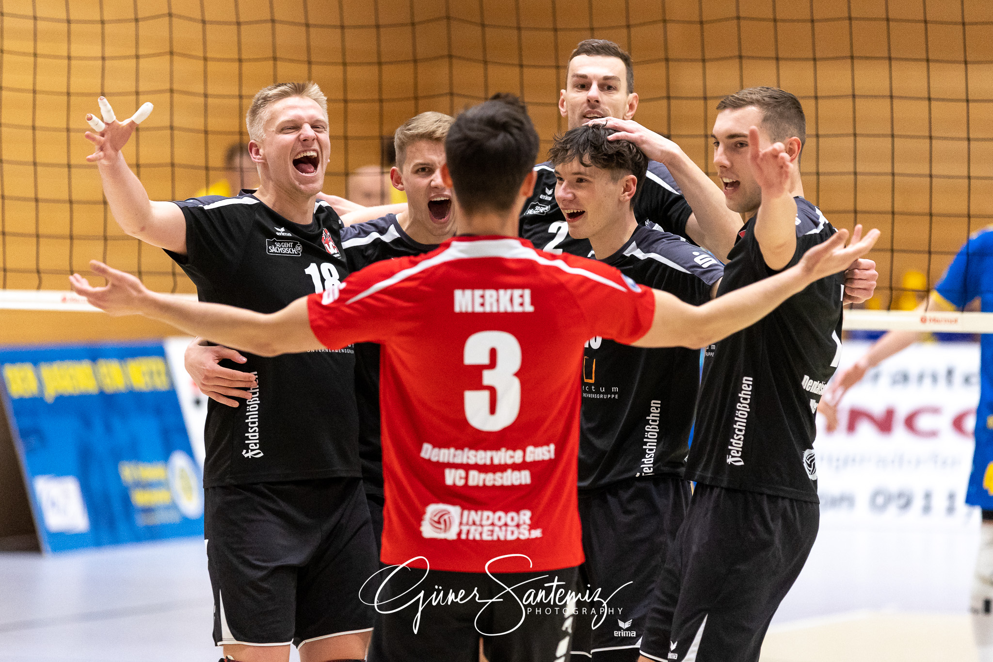 SV Schwaig vs. Dentalservice Gust VC Dresden - Volleyball - 2. B