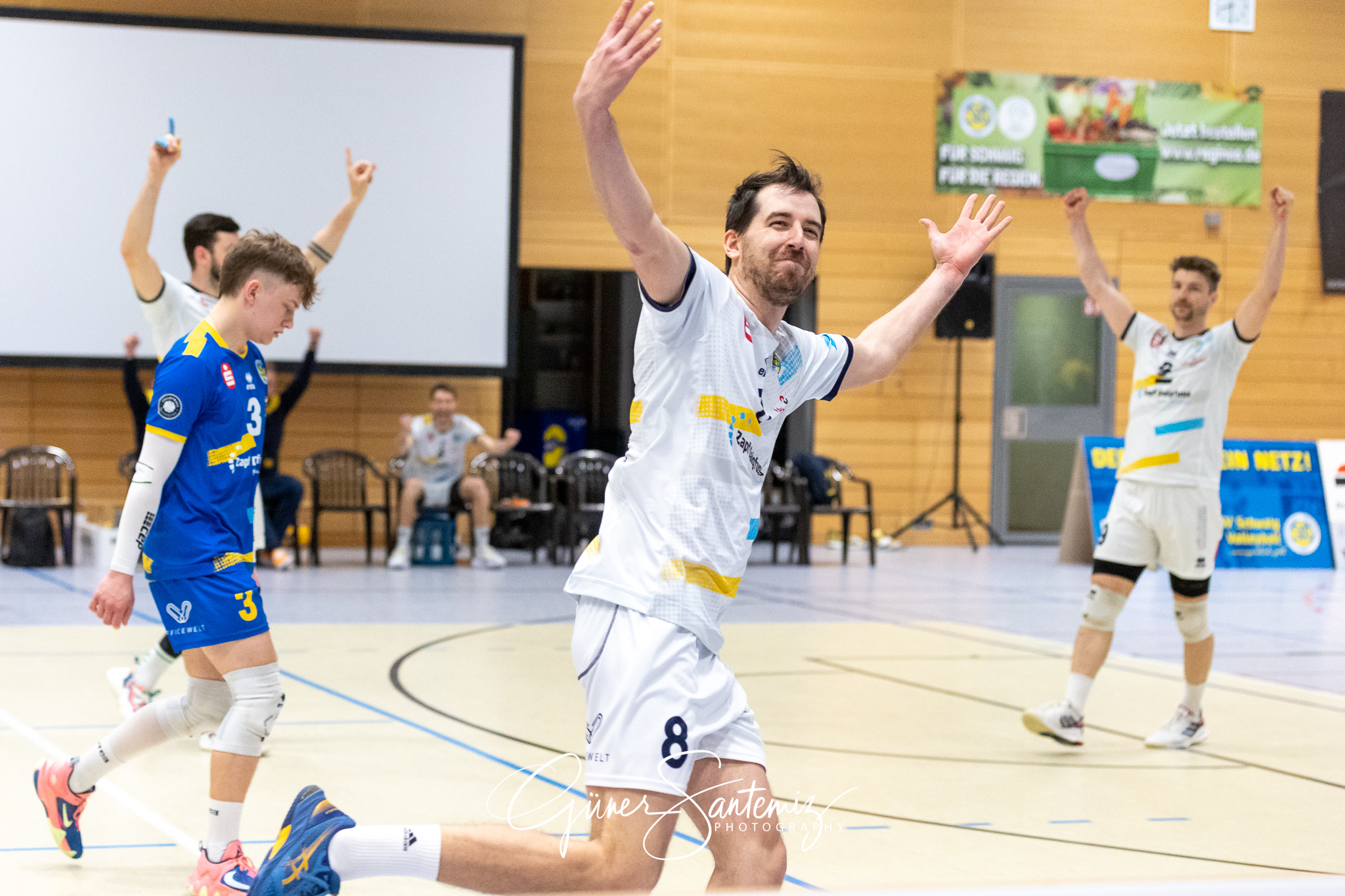 SV Schwaig vs. GSVE Delitzsch - Volleyball - 2. Bundesliga Sued