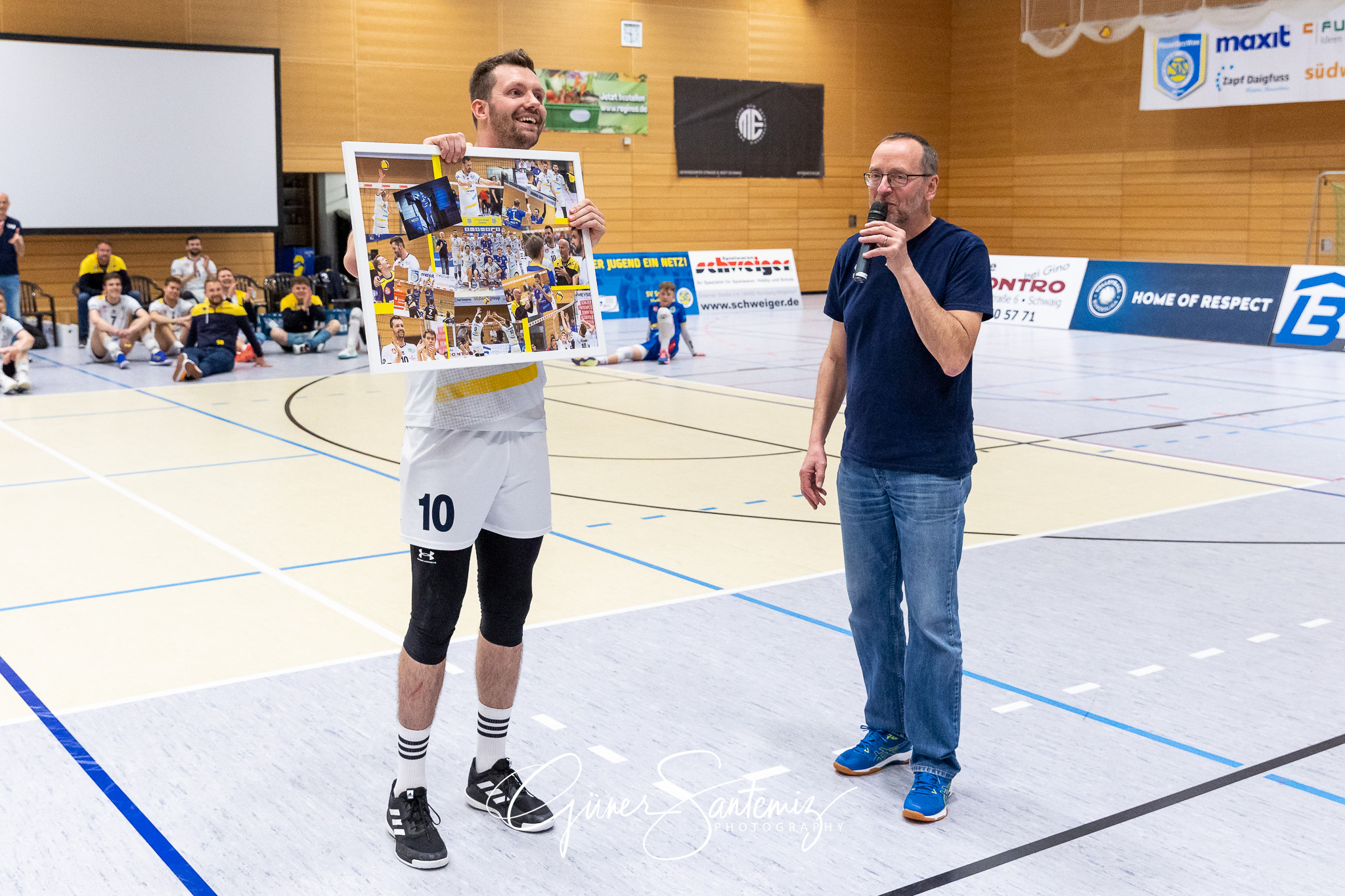 SV Schwaig vs. GSVE Delitzsch - Volleyball - 2. Bundesliga Sued